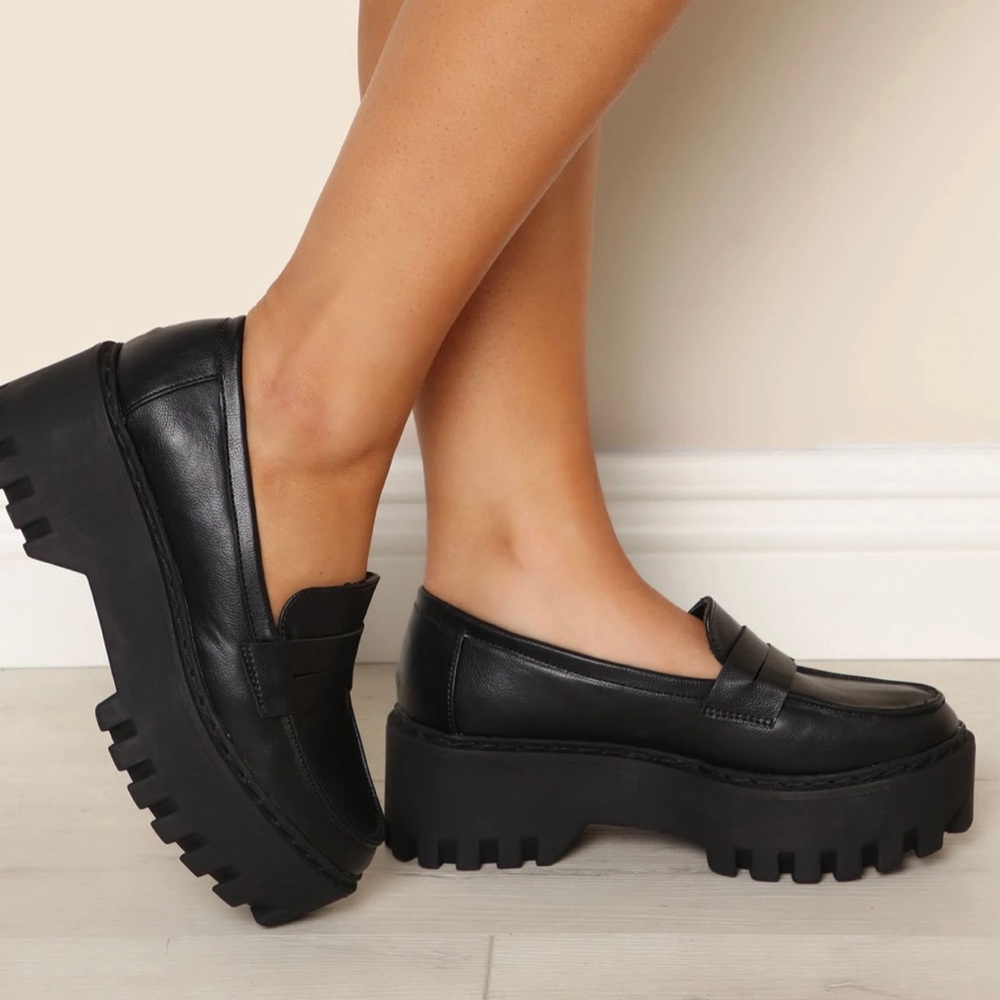 Platform loafers size 7.5